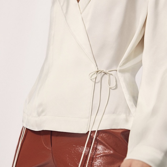 Wilfred - Aritzia Cream Wrap Blouse - Picture 5 of 5